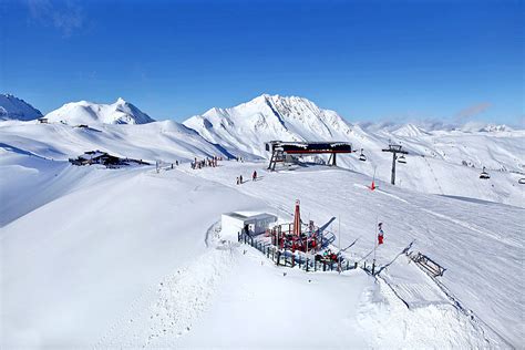 Skifahren auf den besten pisten. Tourismus Aurach in Tirol