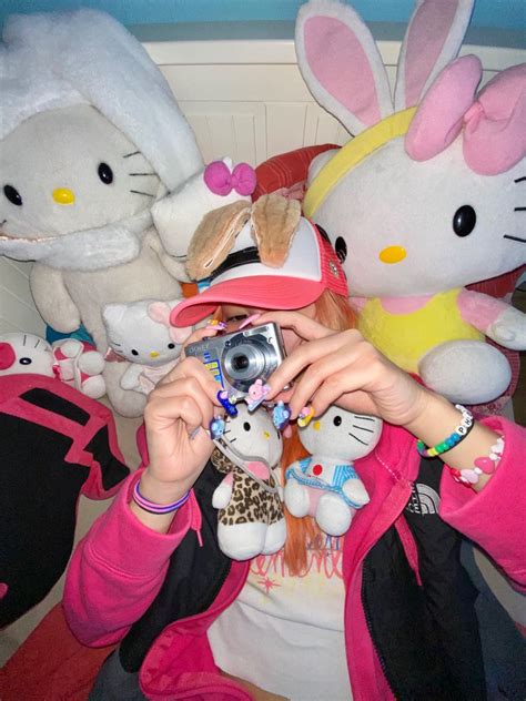 Icarly Na Instagramu „🐰 Hello Kitty Y2k Hello Kitty Kitty