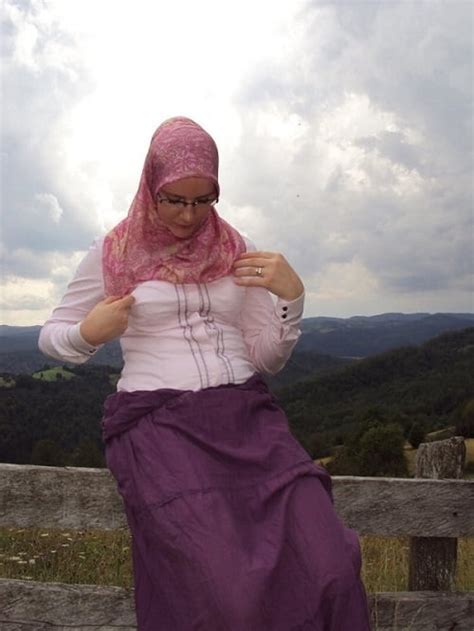 Sexy Bosnian Hijab With Glasses Porn Pictures Xxx Photos Sex Images 3758840 Pictoa