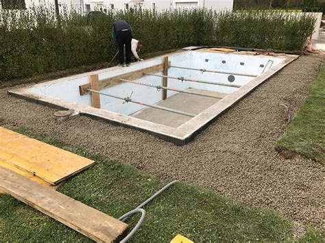 Check spelling or type a new query. Der Aufbau - Pool + Wellness City GmbH in 2020 | Pool ...