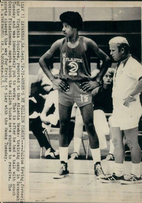 I'm standing up, i'm walking. Atlanta Hawks History