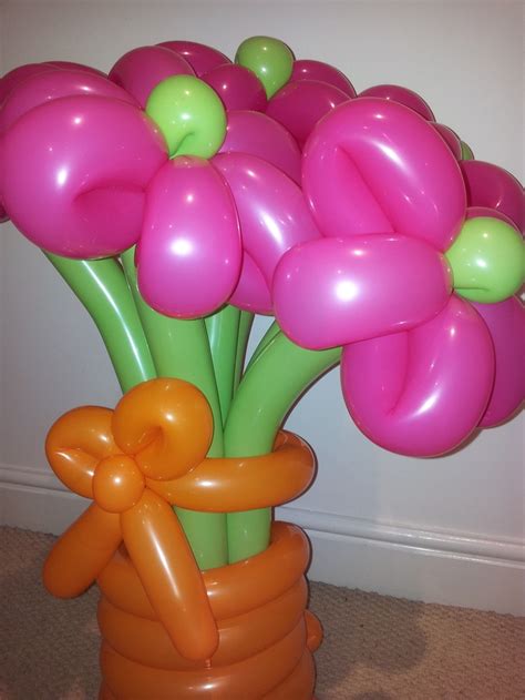 Vase Of Balloon Flowers Balloons Balloon Flowers Balloon Decorations