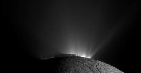 Nasa Findings Saturn S Moon Enceladus May Be Habitable For Life New Study Reveals World