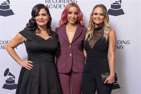 Pistol Annies Announce First Christmas Album Hell Of A Holiday