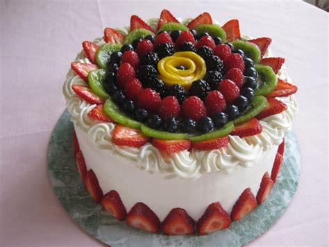Cakes Decorated With Fruit
