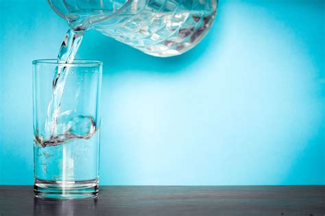 Why You Dont Need To Drink 8 Glasses Of Water A Day Buzzworthy