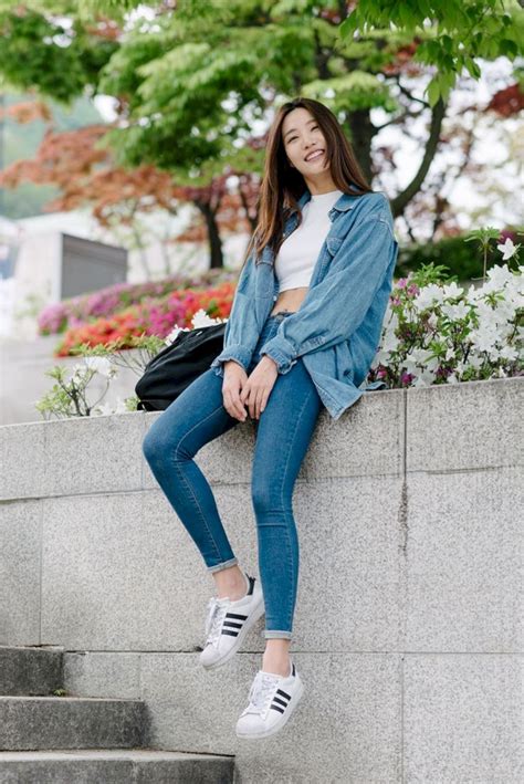 15 fashionable korean girl style ideas for holiday korean street fashion korean fashion