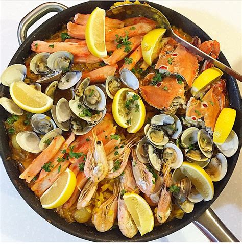 Filipino food is all about discovery and comforting soul food, just like the philippines itself. 40 Must-Try Filipino Foods: How to Eat Like a Local in the ...