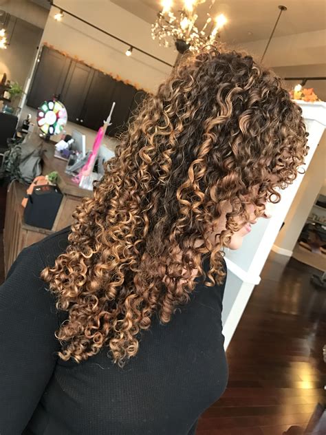 Corkscrew Curly Hair With Balayage Highlights Highlights Curly Hair