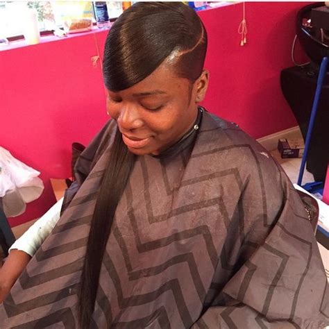 High bun w/ swoop bang. Pinterest • The world's catalog of ideas