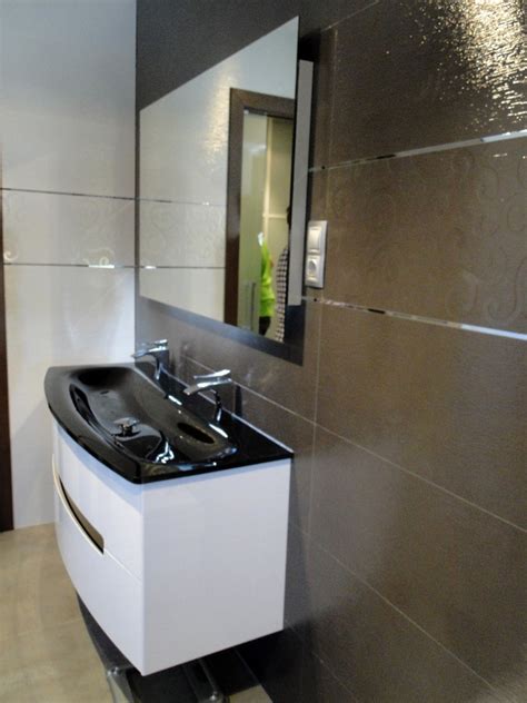 Galeria de cocinas porcelanosa donde descubrir entornos y ambientes ideales para decorar tu cocina. Foto: Azulejos Porcelanosa y Mueble Curvo con Encimera de ...