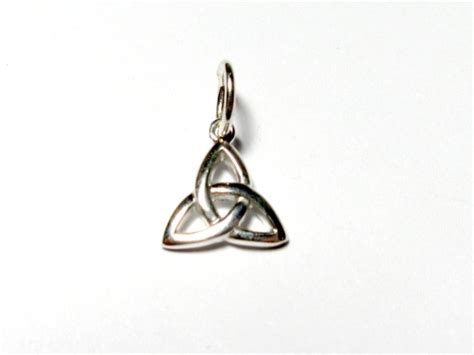 Triquetra Sterling Silver Charmed Pendant 20989 £650 The Gem