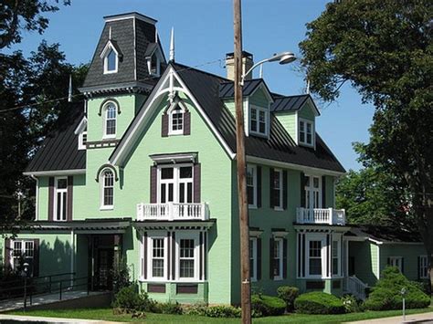 But all of them must have additional imagine walking past a dreamy land of architecture painted in a gorgeous pastel palette! Funky Exterior Color Combinations