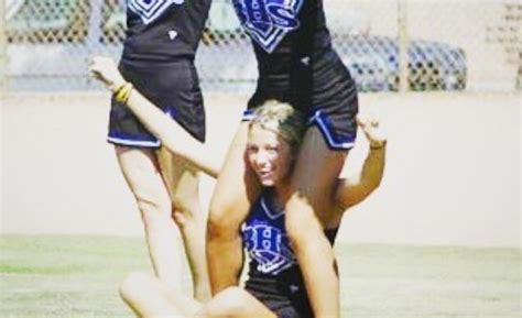 Blake Lively Shared A Tbt From Her Cheerleading Days And It S