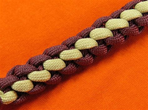 The four strand paracord braid is achieved in a similar way to the three strand one. How to make a 3 Strand Crown Braid Key Fob Tutorial (Paracord 101) | Paracord, Paracord bracelet ...