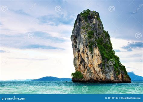 High Cliffs On The Tropical Island Stock Photos Image 15115183