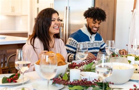 Ways To Really Bond With Your Partner This Holiday Season From A Psychologist Masters In
