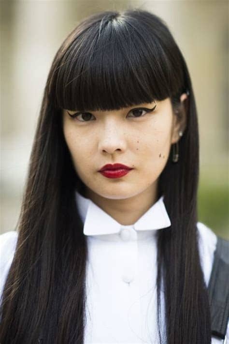 Hairstyles with bangs are appropriate for every hair type. 55 Hairstyles With Bangs and Fringes to Inspire Your Next ...