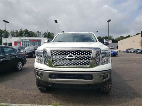 Pre Owned 2018 Nissan Titan Xd Platinum Reserve 4×4 Diesel Crew Cab In Elizabethtown N1847112l