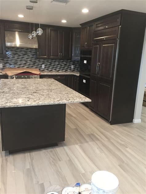 Maple cabinets in Thatch finish in Palos Verdes. | Kitchen layout, Maple cabinets, Lowes kitchen ...