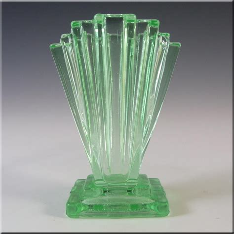 Bagley 334 Art Deco 4 Uranium Green Glass Grantham Vase Art Deco Deco Glass