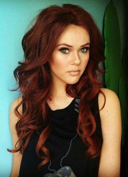 Auburn hair color is perfect for autumn but will also work for any other season as it can brighten a woman's appearance and also boost her confidence. Best Red Hair Color | Hairstyles & Haircuts 2016 - 2017