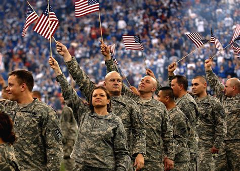 Independence day is the main us public holiday, celebrated in honor of the declaration of at the same time in america are folk festivals, fireworks are arranged, the americans hang on their homes. Happy Independence Day America!