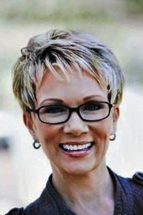Stylish pixie cut will make any older lady look sexier and younger than her age making it possible for her to style it in lots of diverse ways and always look different. Short Haircuts For Women Who Wear Glasses | Modern short ...