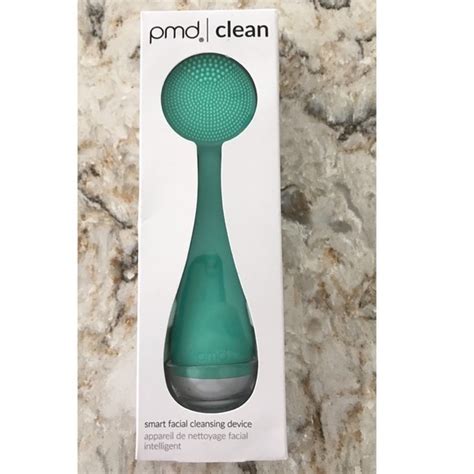 Pmd Skincare Pmd Clean Smart Facial Cleansing Device New Poshmark