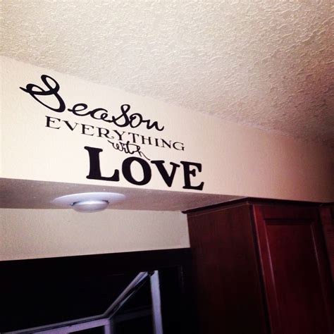 Homemade Vinyl Decal With The Cricut Using The Cricut Craftroom To Make The Design Home Diy