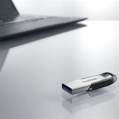 Sandisk 256gb Ultra Flair Usb 30 Flash Drive 150mbs £2799 Free