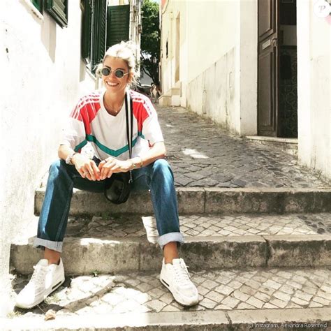 Découvrez tout ce que alexandra rosenfeld (rosenfeld9214) a découvert sur pinterest, la plus grande collection d'idées au monde. Alexandra Rosenfeld (Miss France 2006) en vacances au ...