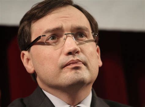 (ostatniego) miejsca na liście komitetu wyborczego pis w okręgu nr 33 (kielce). Ziobro idzie w ślady Palikota. Nazwie partię swoim ...