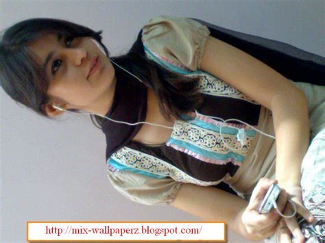 Mix Wallpaperz Free Desi Girl Wallpapers