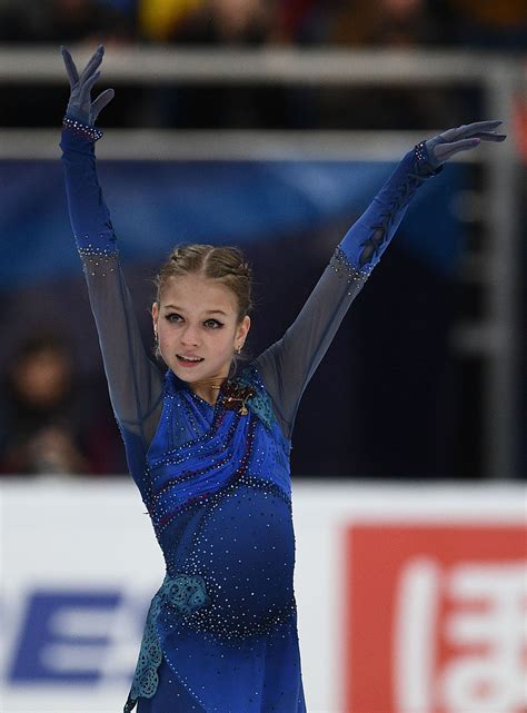 Russian Figure Skaters Clear All Gold At 201920 Isu Grand Prix In