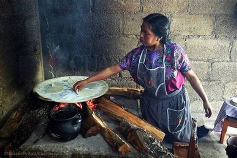 Leyendas Costumbres Y Tradiciones De Mexico Mexico Tradiciones Reverasite