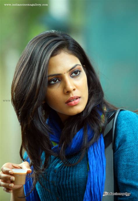 The daughter of cinematographer k. Malavika Mohanan Actress Photos Stills Gallery