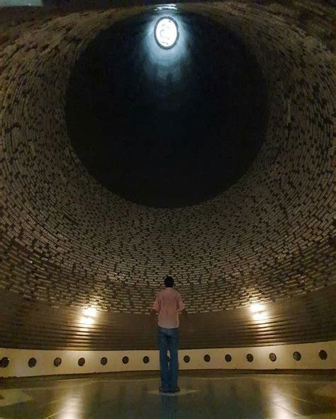 Cari tempat wisata di jakarta, atur jadwal liburanmu & beli online tanpa antre! Tiket Masuk Museum Tsunami Aceh 2020, Gambar, Alamat Dan ...