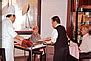 .hähnchenfleisch, vorspeisenplatte, peking ente, asiatisches restaurant, gastronomiebetriebe, lieferservice, gastronomie, haus, essen und trinken, gasthof, lieferdienst, chinesisch, bargeldlos zahlen, schweinefleisch, ente, lauwarm, gastronomie bonn, peking, empfehlenswertes. ORIGINAL Peking-Enten-Haus Hamburg - das Restaurant für ...