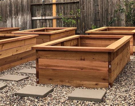 Raised Garden Bed Plans For Building The Perfect Plot Bob Vila