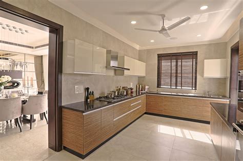 It's where we spend a lot of our time, preparing the key to making your small kitchen stand out is to keep all things neat and organized. A neat kitchen- Jewel of India, Jaipur [5504 X 3669 ...
