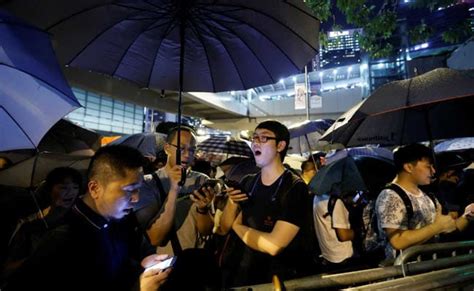 Sing Hallelujah To The Lord An Unlikely Anthem Of Hong Kong Protests