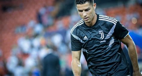 Sein gehalt bei juventus turin ist unglaublich und sein vermögen irre hoch. Cristiano Ronaldo: Vermögen & Top-Gehalt bei Juventus 2021