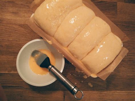 It's versatile enough to work as a bun for hamburgers or folded around ice cream, as is popular in singapore. Hokkaido Milk Bread