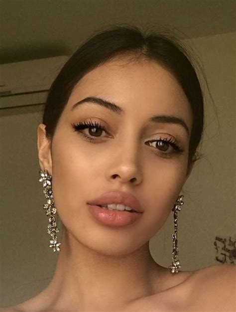 See more ideas about riverdale, christmas makeup look, xmas makeup. Cindy Kimberly