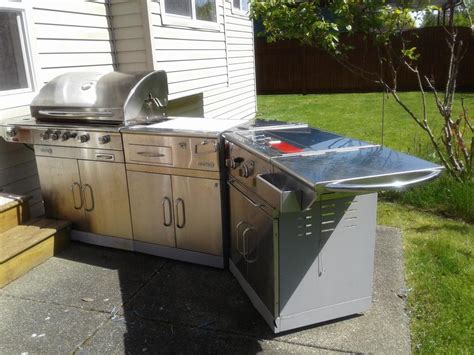 Anything happening weather wise in your area? BBQ Stainless Steel Outdoor kitchen Courtenay, Comox Valley