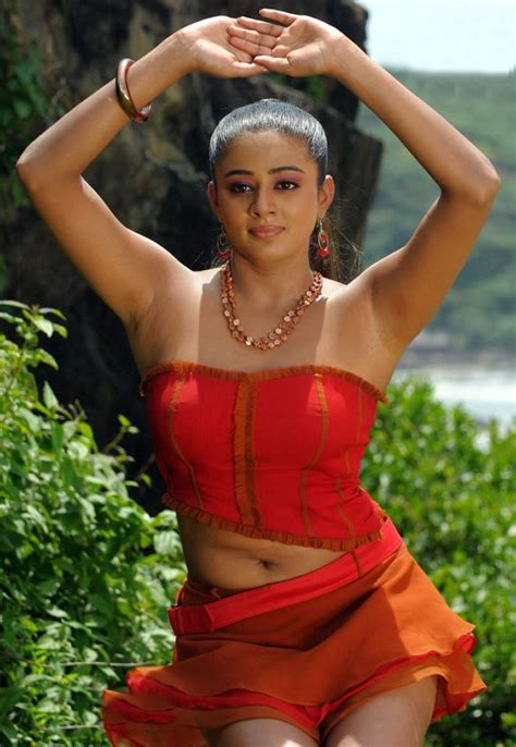sab hot actress priyamani hot armpit and navel show in hot and sexy red dress