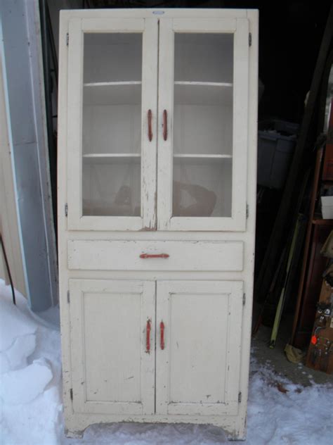 Replacing a good cabinet door using a screened version is a rather simple change that may enhance your kitchen's classic style. Pin on Pantry