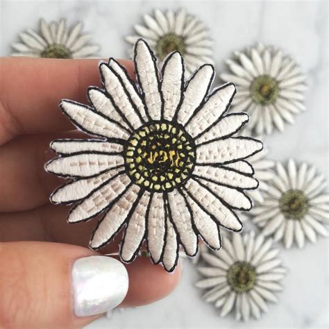 Daisy Patch Iron On Embroidered Applique Flower Weddbook