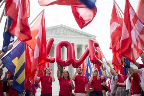 Supreme Court Rules Same Sex Marriage Legal In All 50 States